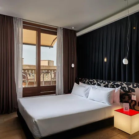 Mercer Casa Torner I Gueell 4*